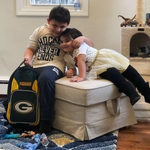 Meet your Posher, Angela